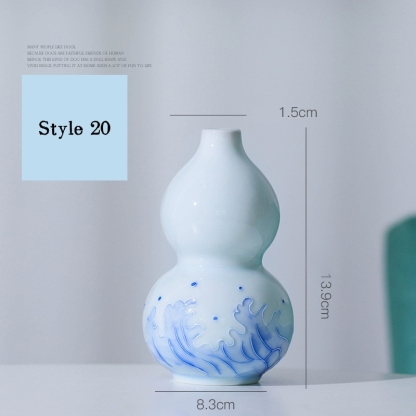 New hand-painted white porcelain mini vase, creative ceramic vase, white porcelain flower vase, mini porcelain ornament.