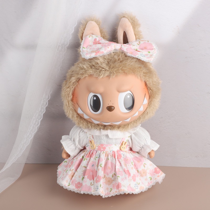 POPMART LABUBU vinyl doll plush LABUBU ornaments trendy toy doll gift baby clothes