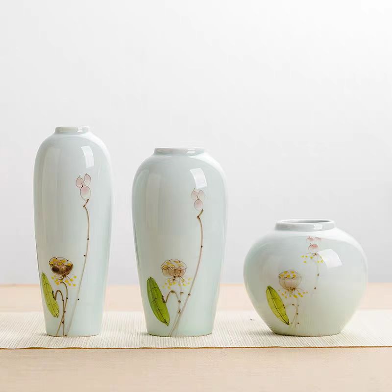 Jingdezhen ceramic hand-painted lotus flower vase, tea room ornament, dried flower hydroponic vase, living room three-piece decoration set.