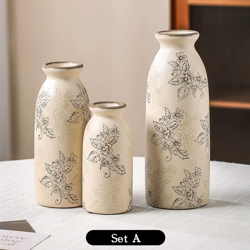 New Chinese style blue and white porcelain ceramic vase for flower arrangement, retro water-based vase for living room.