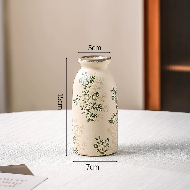 New Chinese style blue and white porcelain ceramic vase for flower arrangement, retro water-based vase for living room.