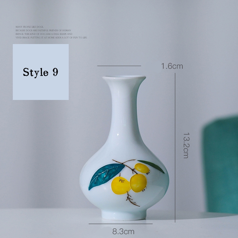 New hand-painted white porcelain mini vase, creative ceramic vase, white porcelain flower vase, mini porcelain ornament.