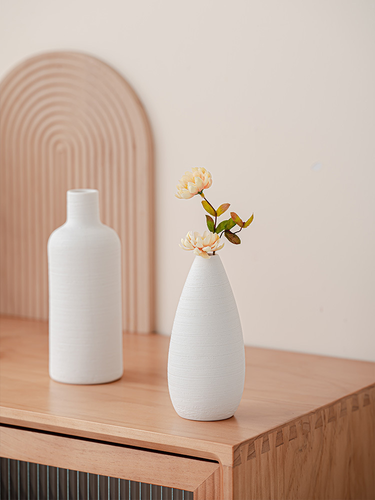 Ceramic vase ornaments, living room flower arrangements, home decor, creative decorations