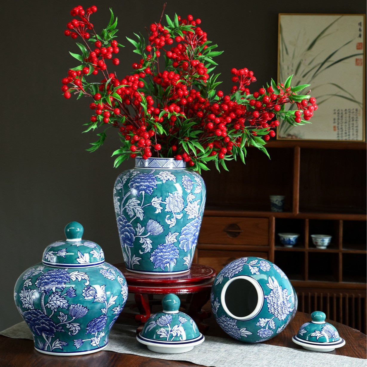 Jingdezhen blue and white porcelain new Chinese style vase, high-end niche living room ceramic decorative vase