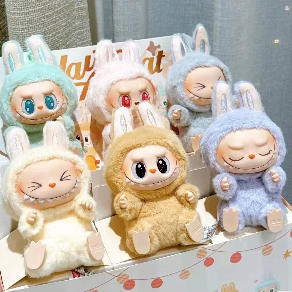 POPMART LABUBU vinyl doll plush LABUBU ornaments trendy toy doll gift baby clothes