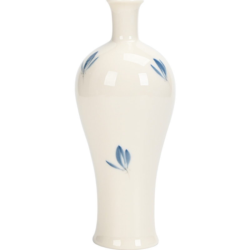 New hand-painted maple leaf ceramic vase, creative handmade flower vase, decorative ornament.