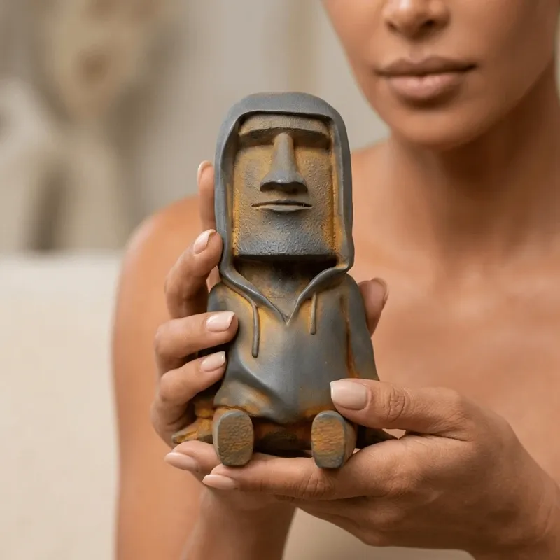 Natural Rust Iron Resin Moai Statue – Ancient Serenity & Artistic Heritage
