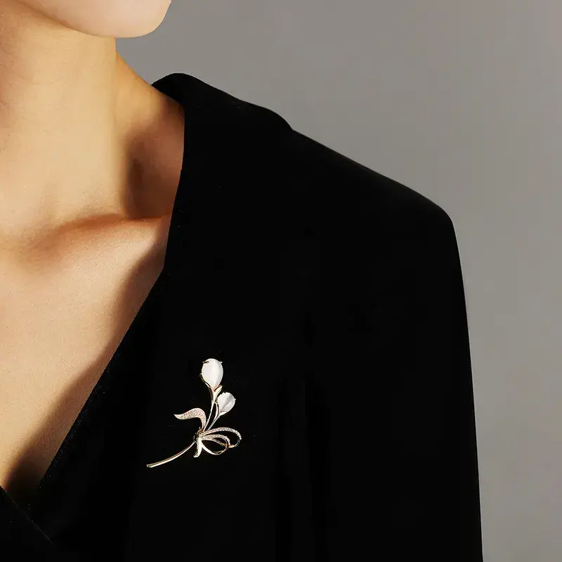 18K Gold Copper Zircon & Opal Tulip Brooch – Timeless Elegance & Sophisticated Charm