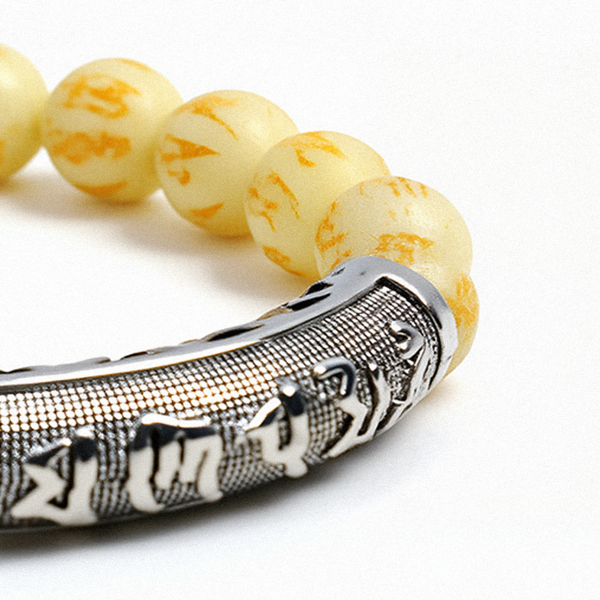 Fluorite Harmony Mantra Bracelet - The Radiant Clarity