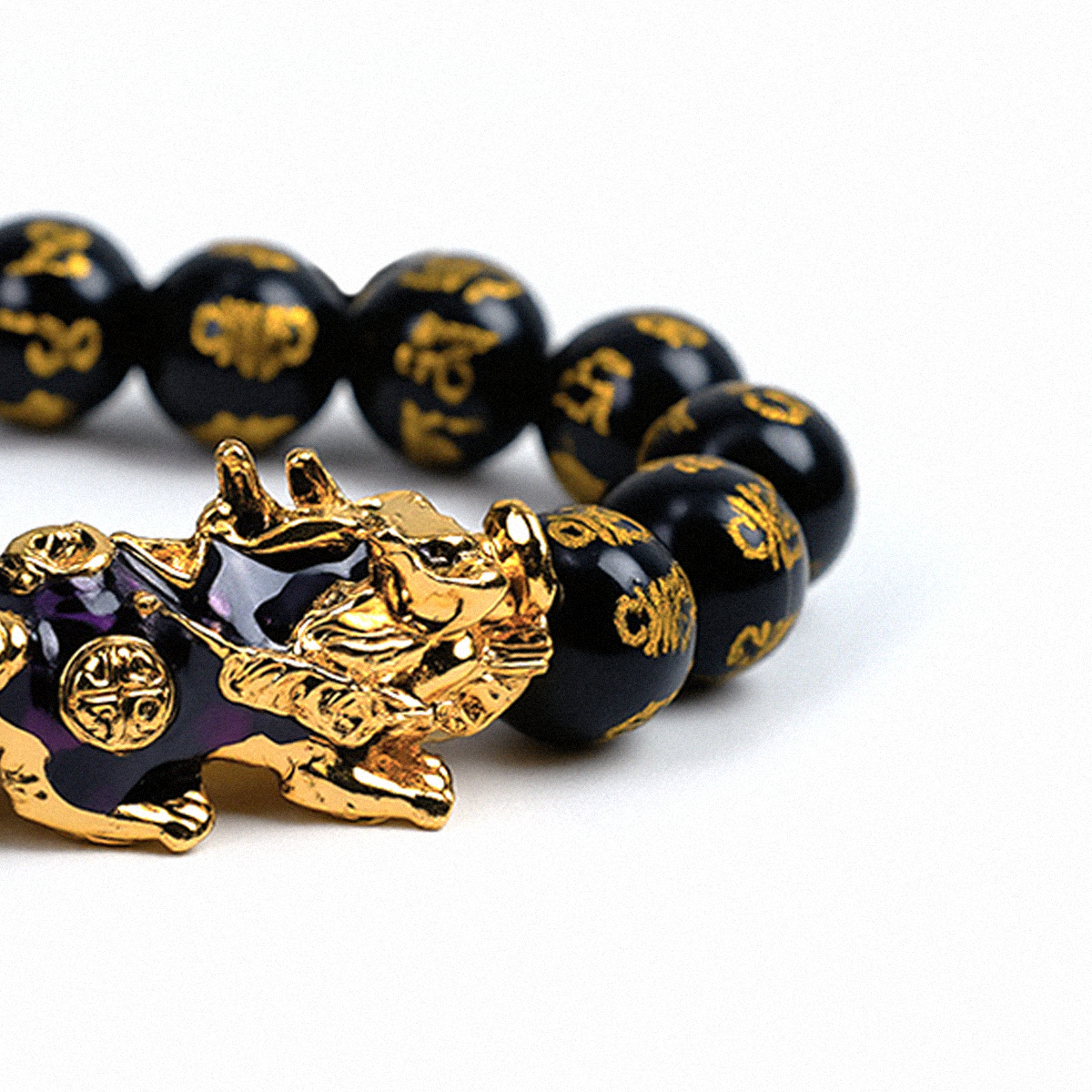 Wealth-Attracting Pixiu Obsidian Bracelet - The Unyielding Shield