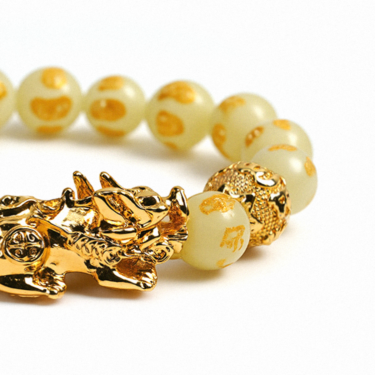 Wealth-Attracting Pixiu Fluorite Bracelet - The Light of Wisdom