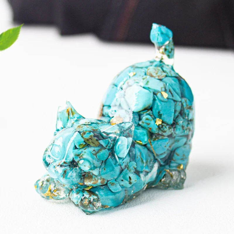 Crystal Chip Cat Figurine – Resin Feng Shui Decor in 15 Gemstone Options