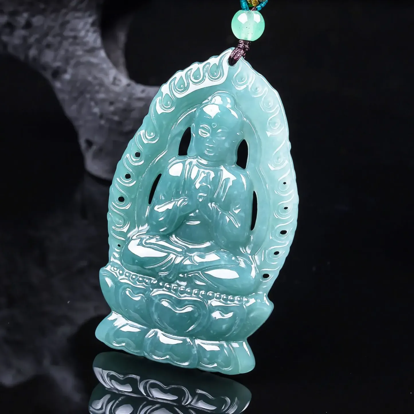 Great Sun Tathagata Natural Jadeite Pendant – Enlightenment, Protection & Spiritual Prosperity