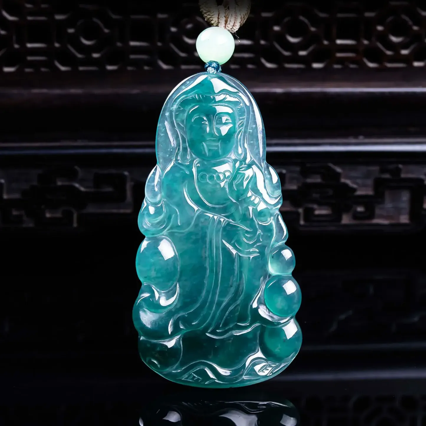 Guanyin Bodhisattva Jadeite Pendant – Divine Protection, Compassion & Auspicious Harmony