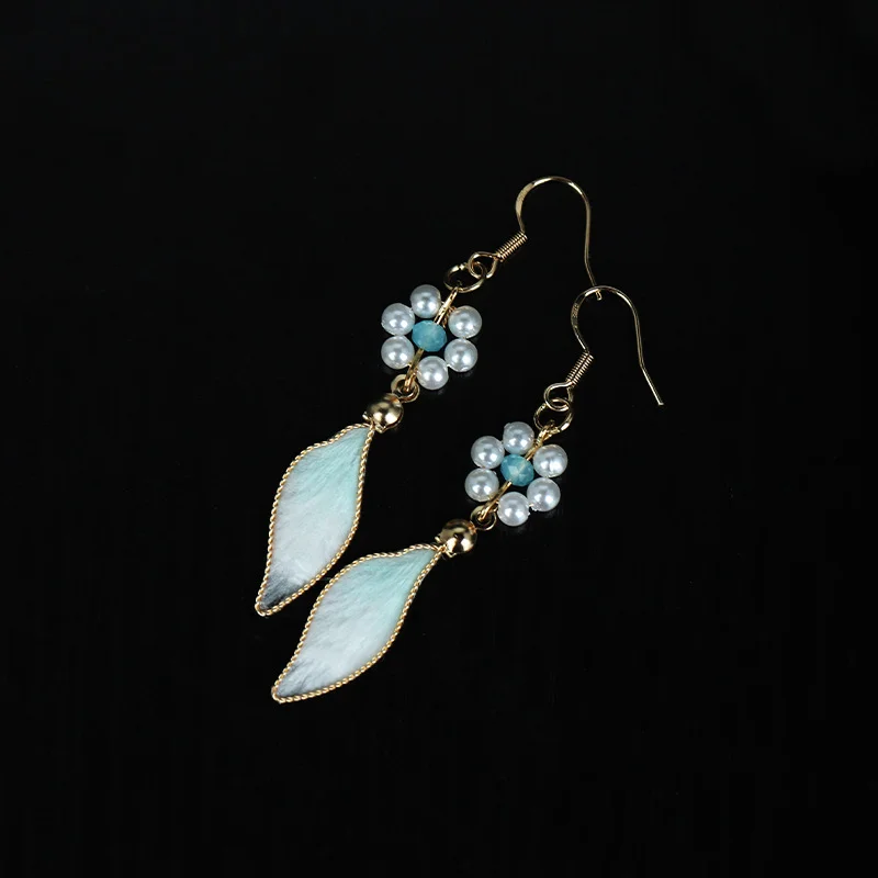 Handcrafted Ronghua Leaf & Shell Pearl Flower Earrings – Growth & Renewal Blessings