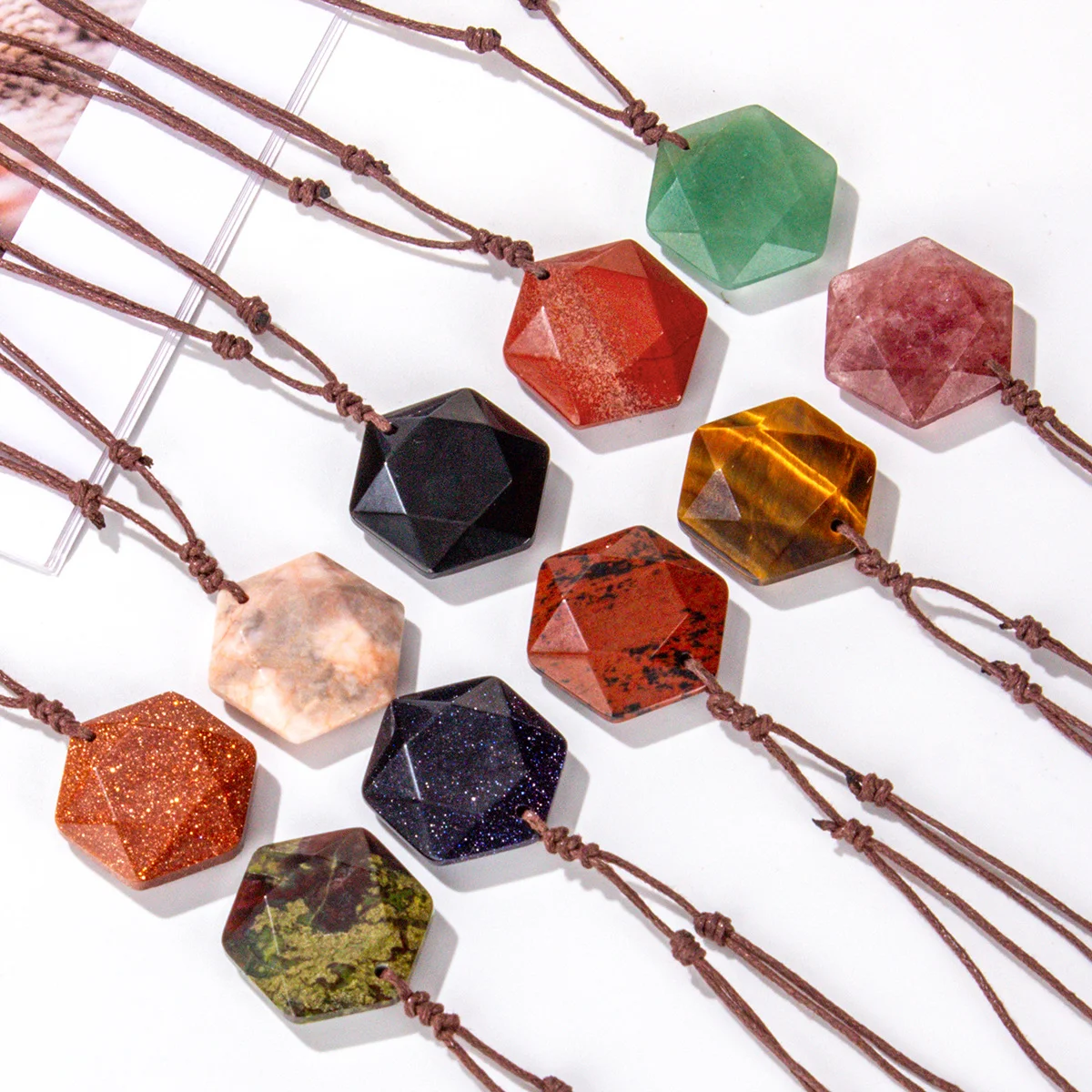 Hexagram Crystal Necklace – Six-Pointed Star Pendant for Balance & Intention