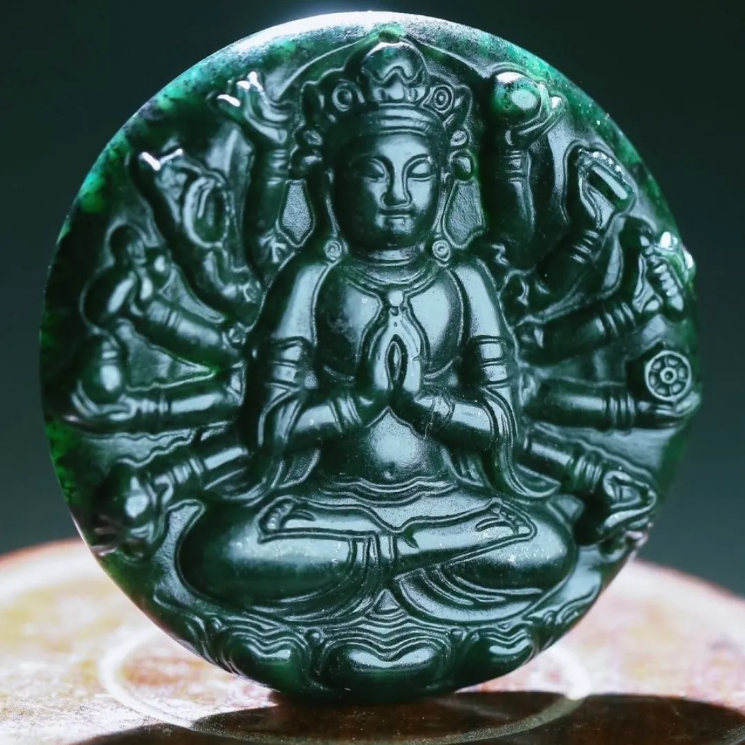 Natural Tibetan Medicine King Stone Thousand-Hand Guanyin Pendant