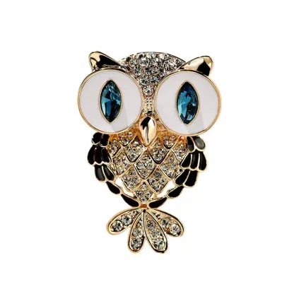 Owl Rhinestone & Crystal Brooch – Whimsical Charm, Sparkling Elegance & Timeless Style