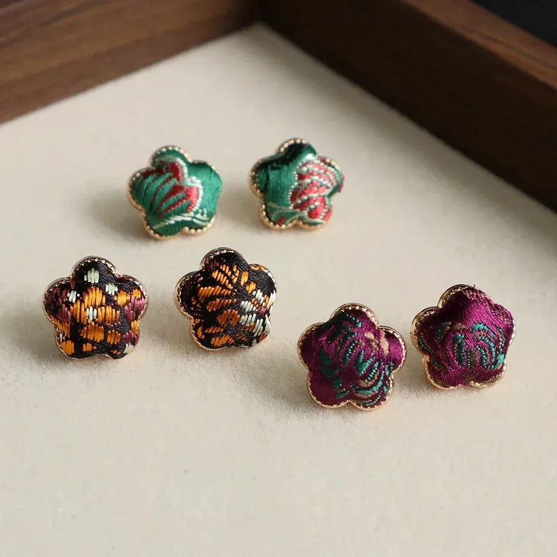 Song Brocade Flower Balance Earrings