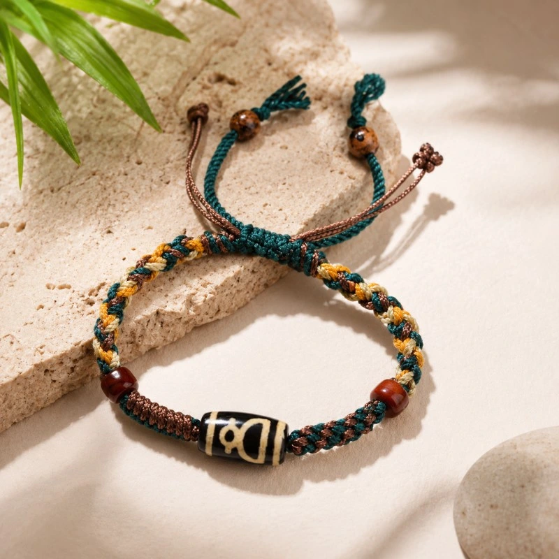 Tibetan-Style Agate Wealth Deity Dzi Bead Bracelet – Prosperity, Abundance & Spiritual Protection