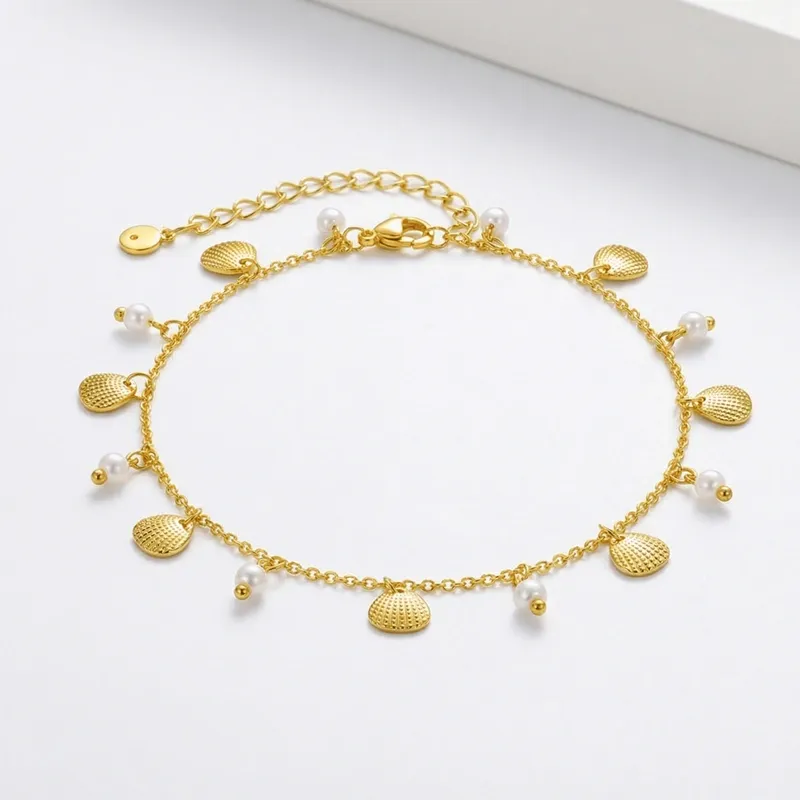 Pearl & Shell 18K Gold Plated Pearl Anklet – Effortless French Elegance & Radiant Beach Vibe