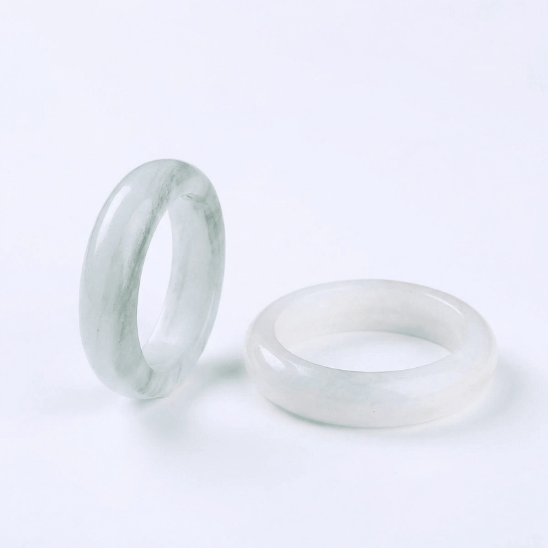 Tianshan Jade Ring – Emotional Balance, Vitality & Protection