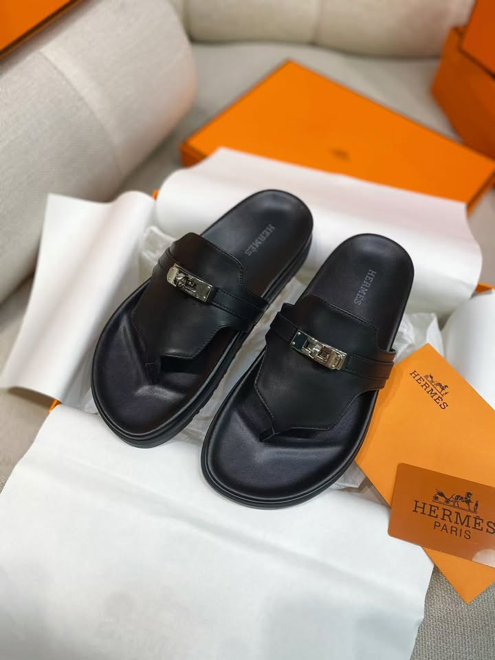 Hermès sandals