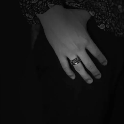 DAGGER RING