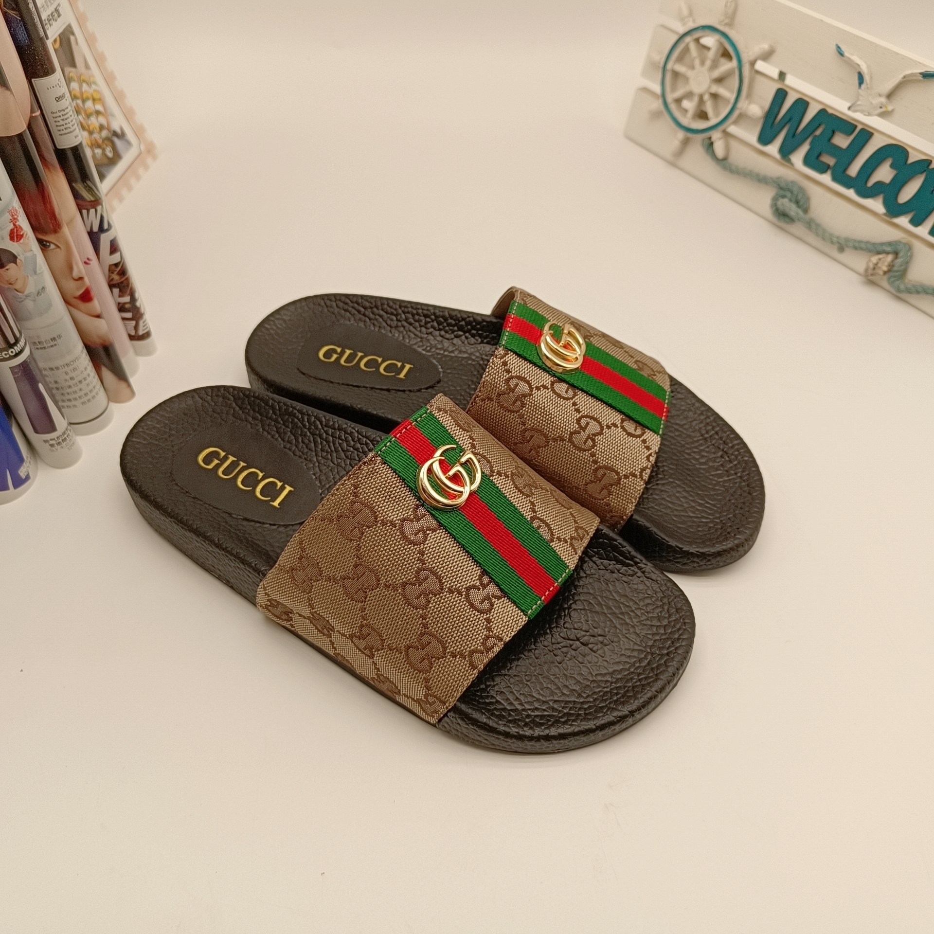 DOUBLE G Supreme Monogram Slide Sandals