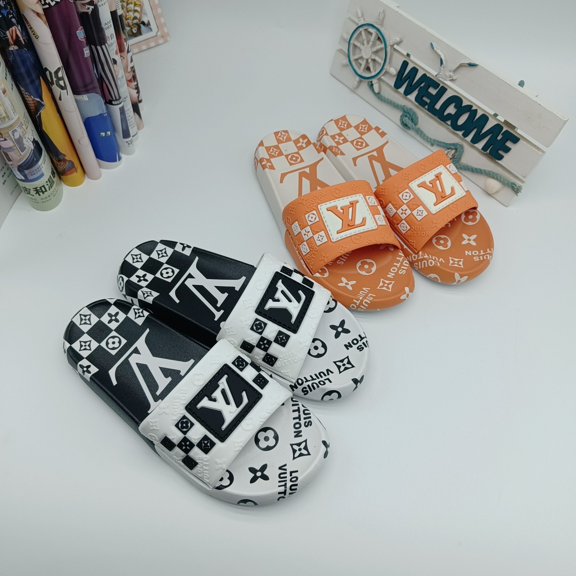 Monogram Logo Slippers