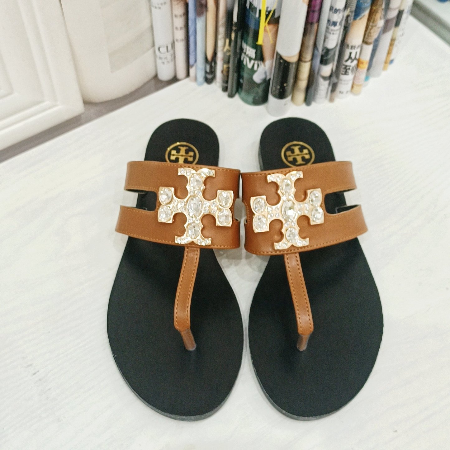 Flat outing Slippers