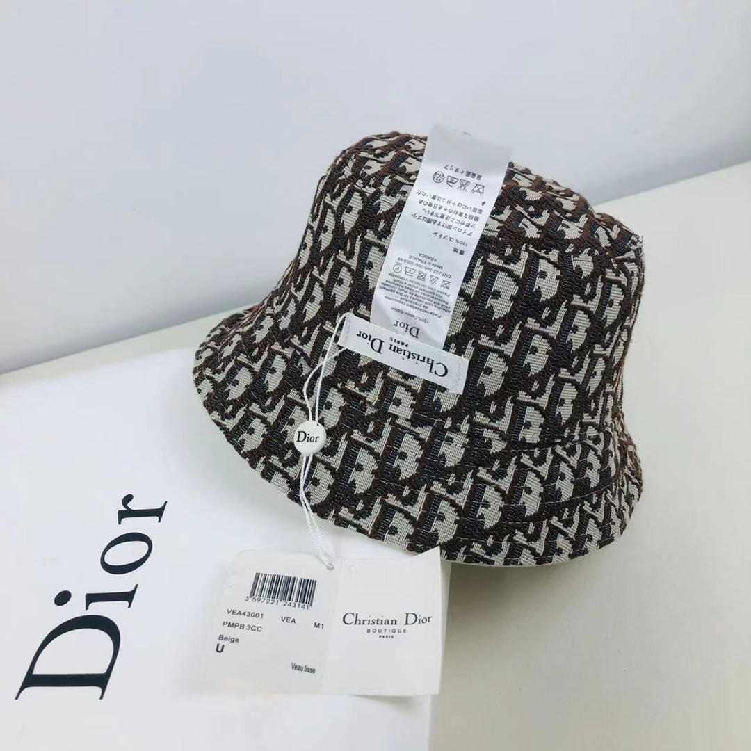 Oblique Reversible Teddy-D Brim Bucket Hat