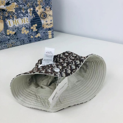 Oblique Reversible Teddy-D Brim Bucket Hat