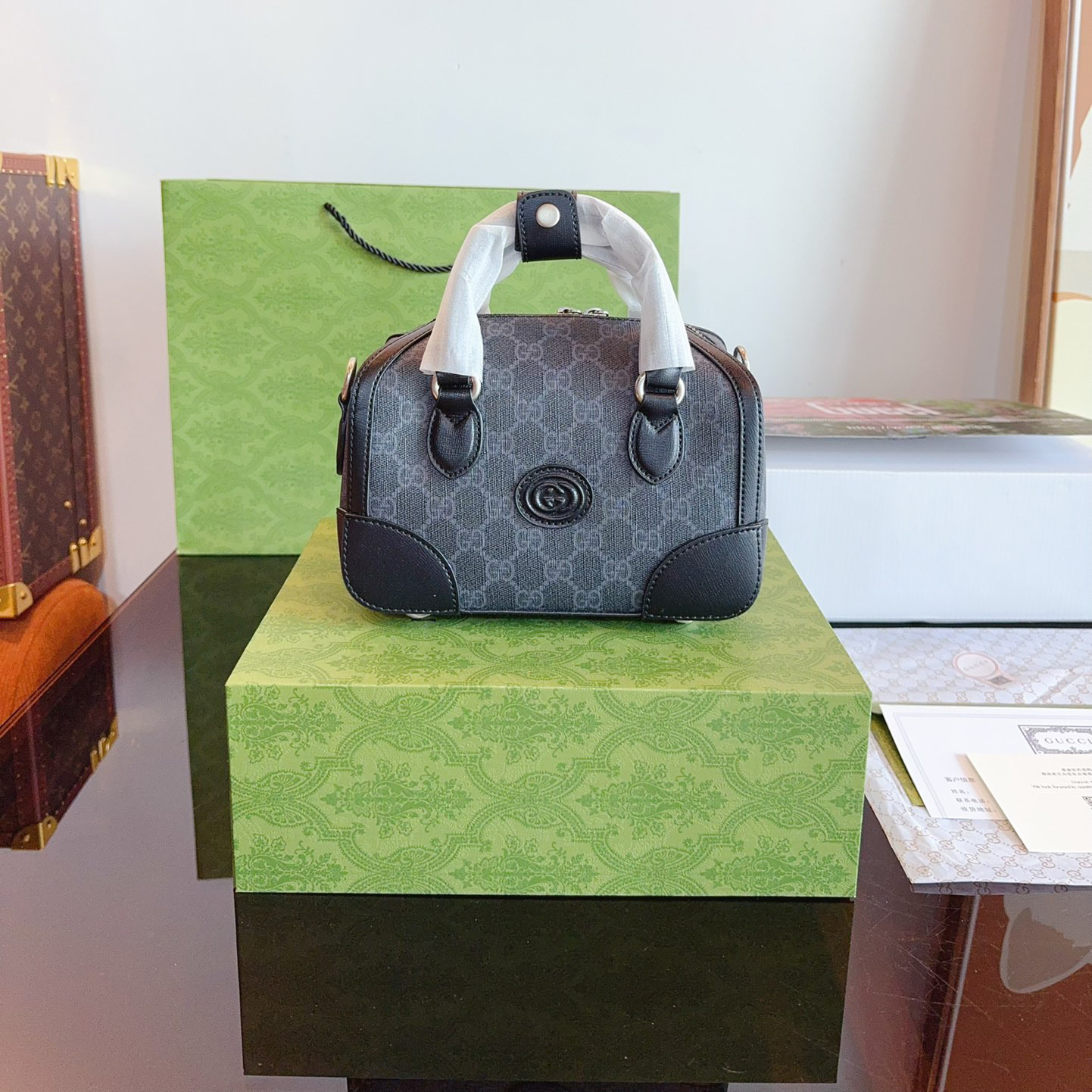 DUFFEL BAG