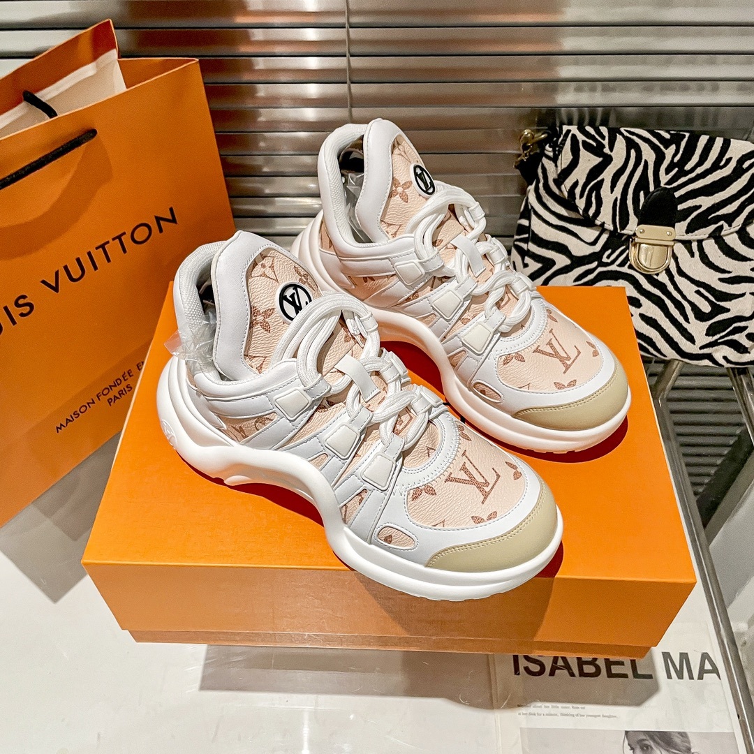 Women's Archlight Sneaker