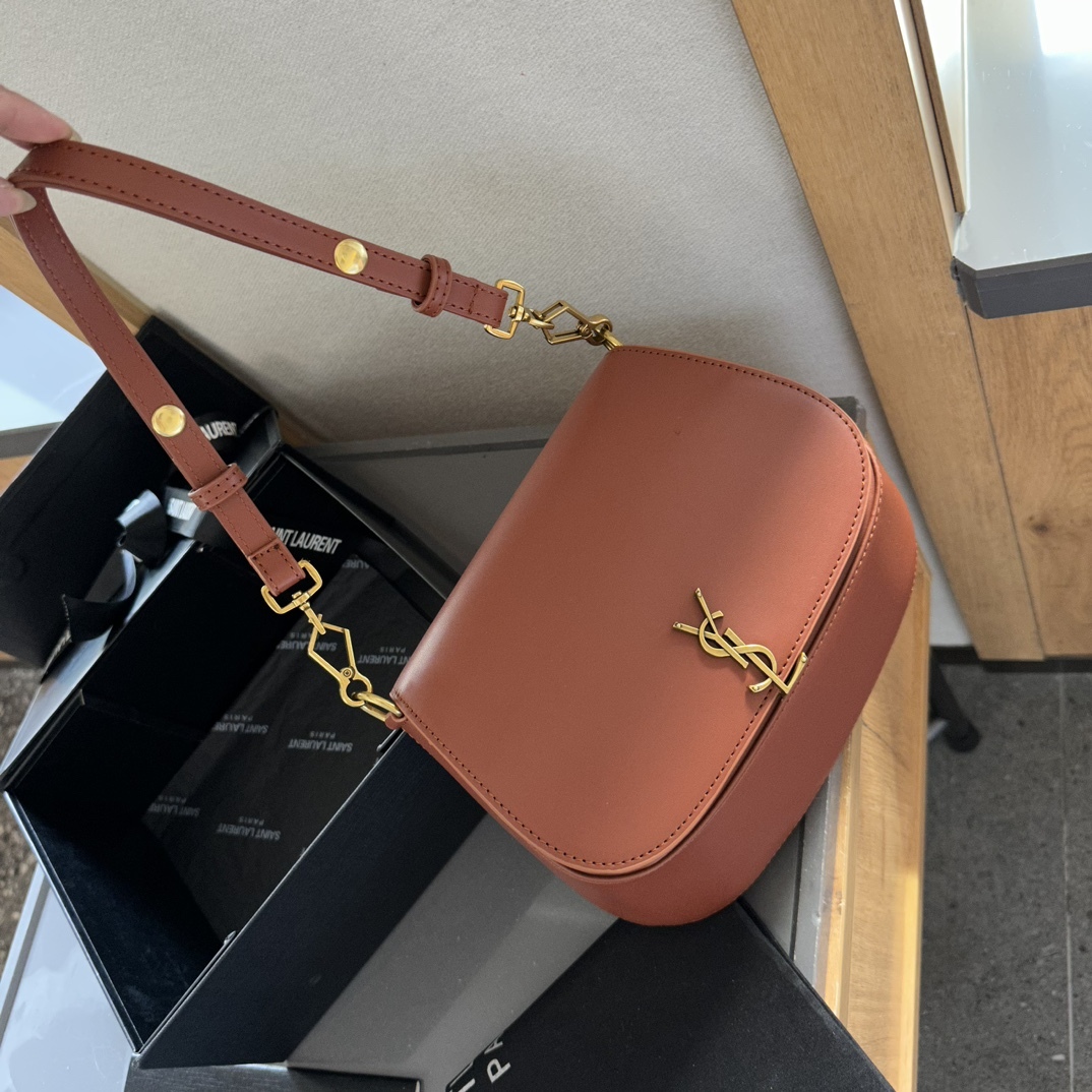 VOLTAIRE TOP HANDLE in BOX