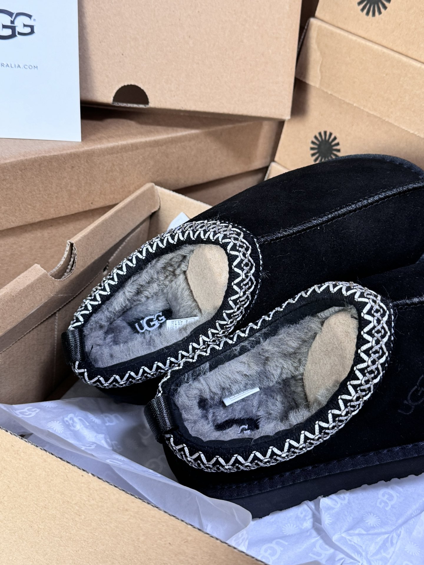 Tasman Slipper