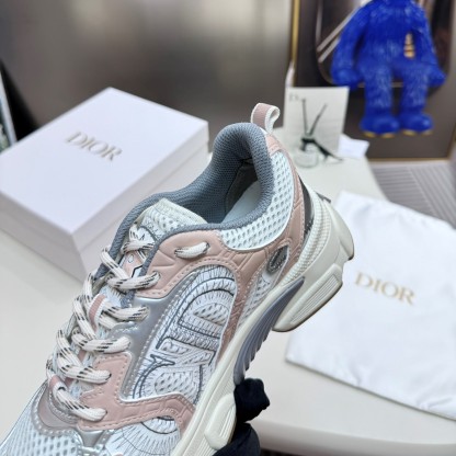 Chrono Sneaker