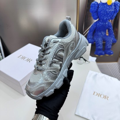 Chrono Sneaker