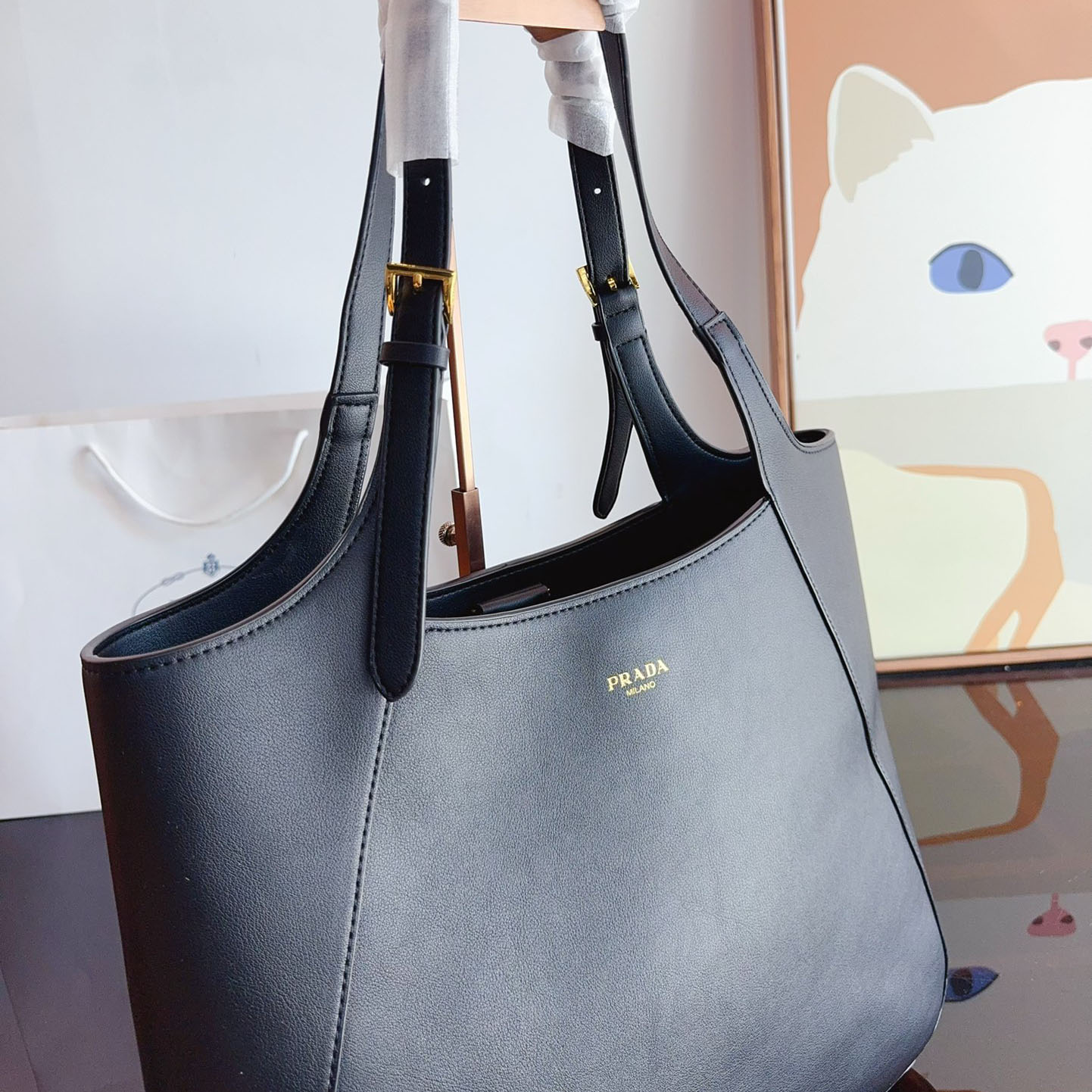 Large leather tote bag
