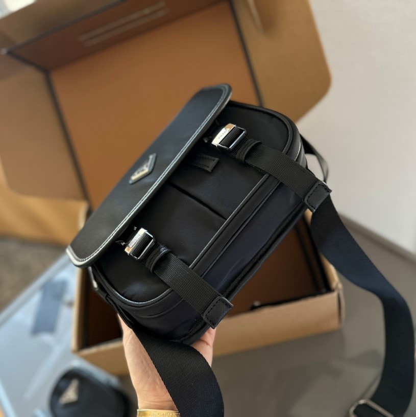 Re-Nylon and Saffiano leather shoulder bag