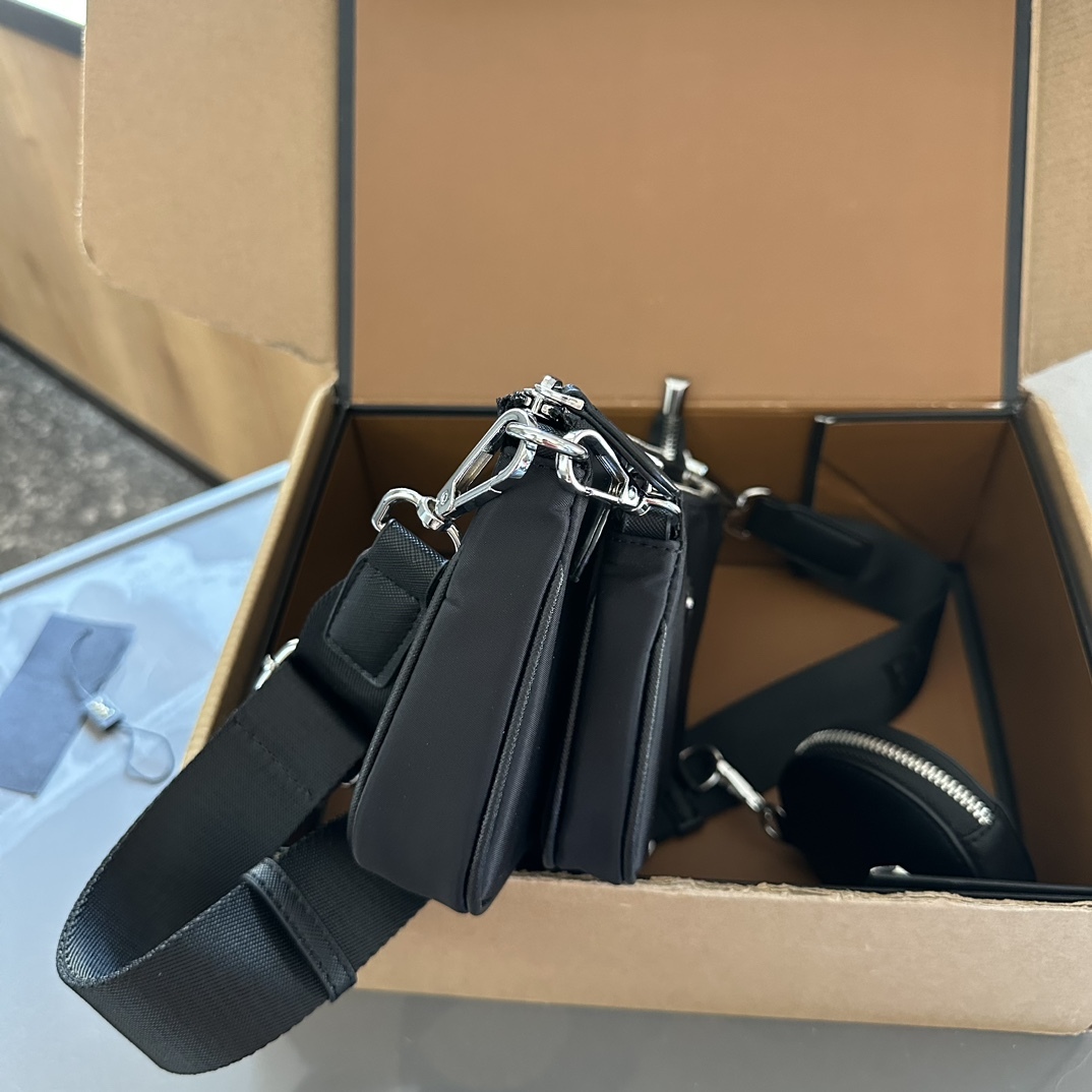 Re-Nylon Shoulder Bag