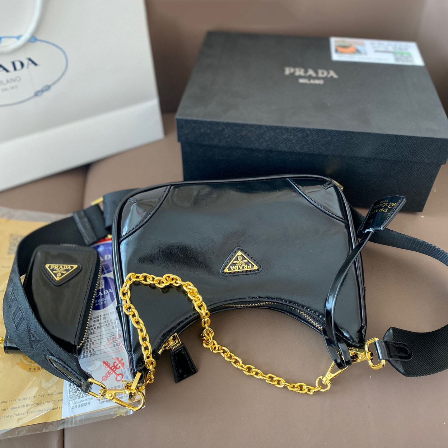 Re-Edition 2005 leather bag