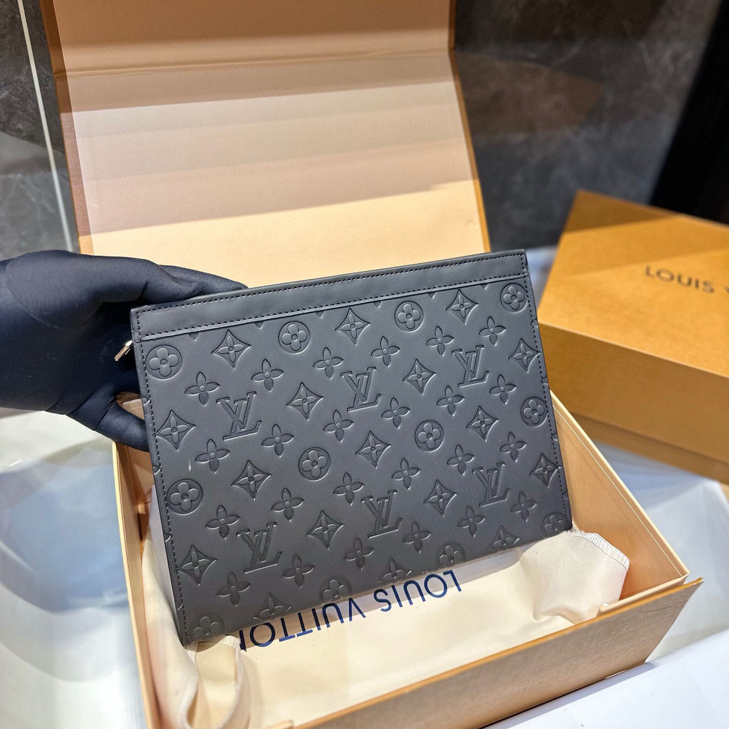 Taigarama Pochette Voyage MM Gunmetal