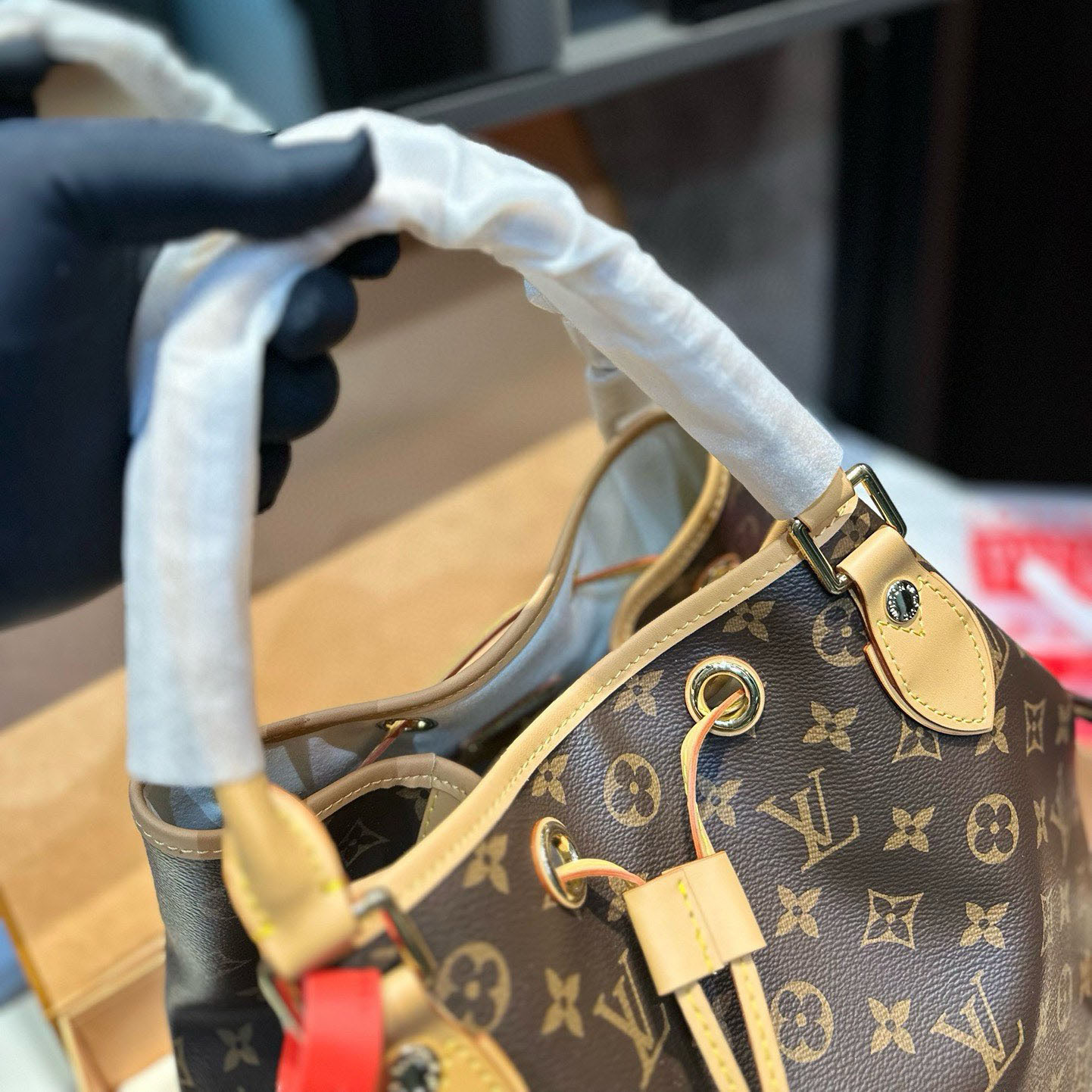 Monogram Neo Bucket Bag