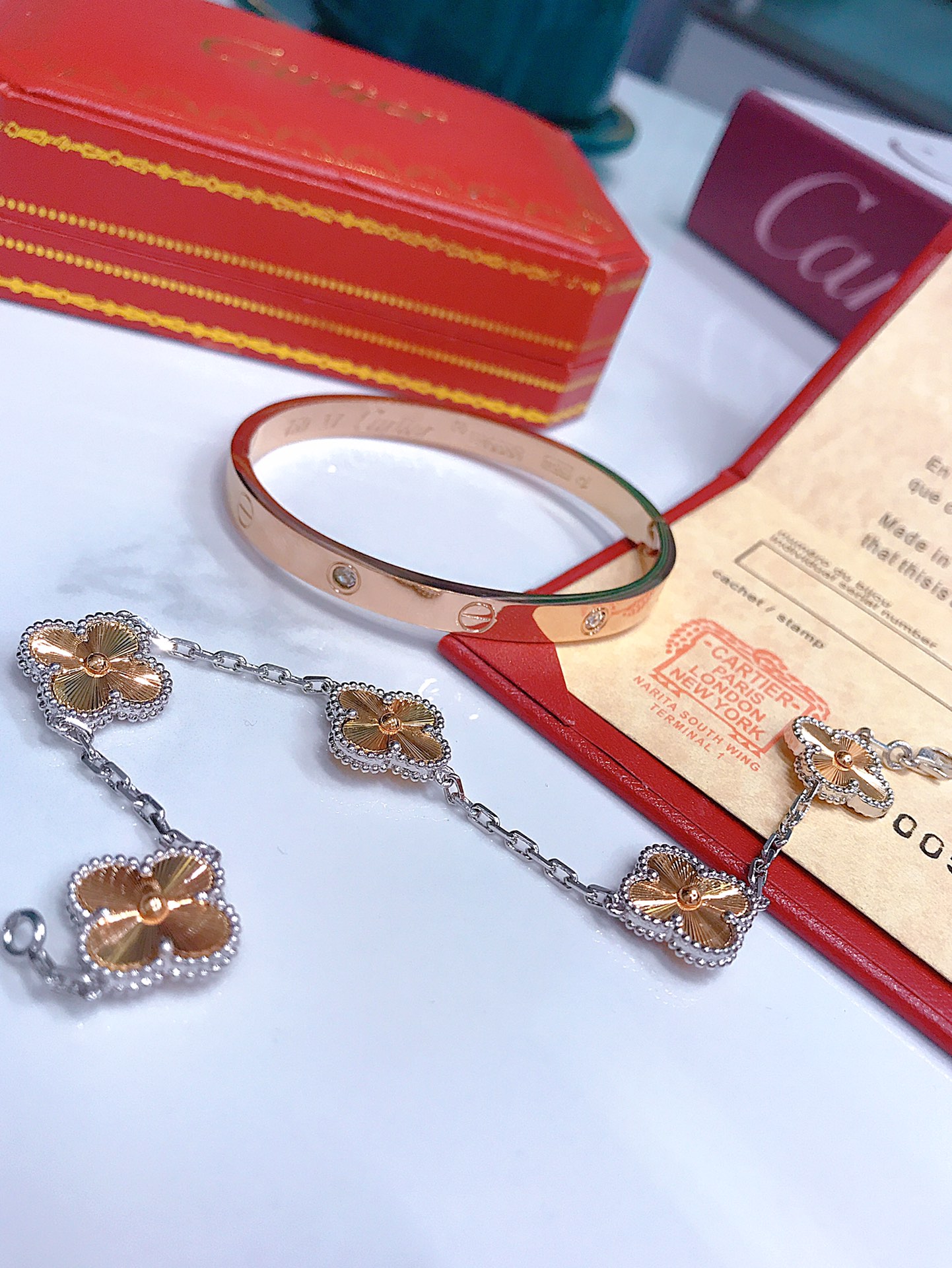 LOVE BRACELET, 4 DIAMONDS + Vintage Alhambra bracelet, 5 motifs