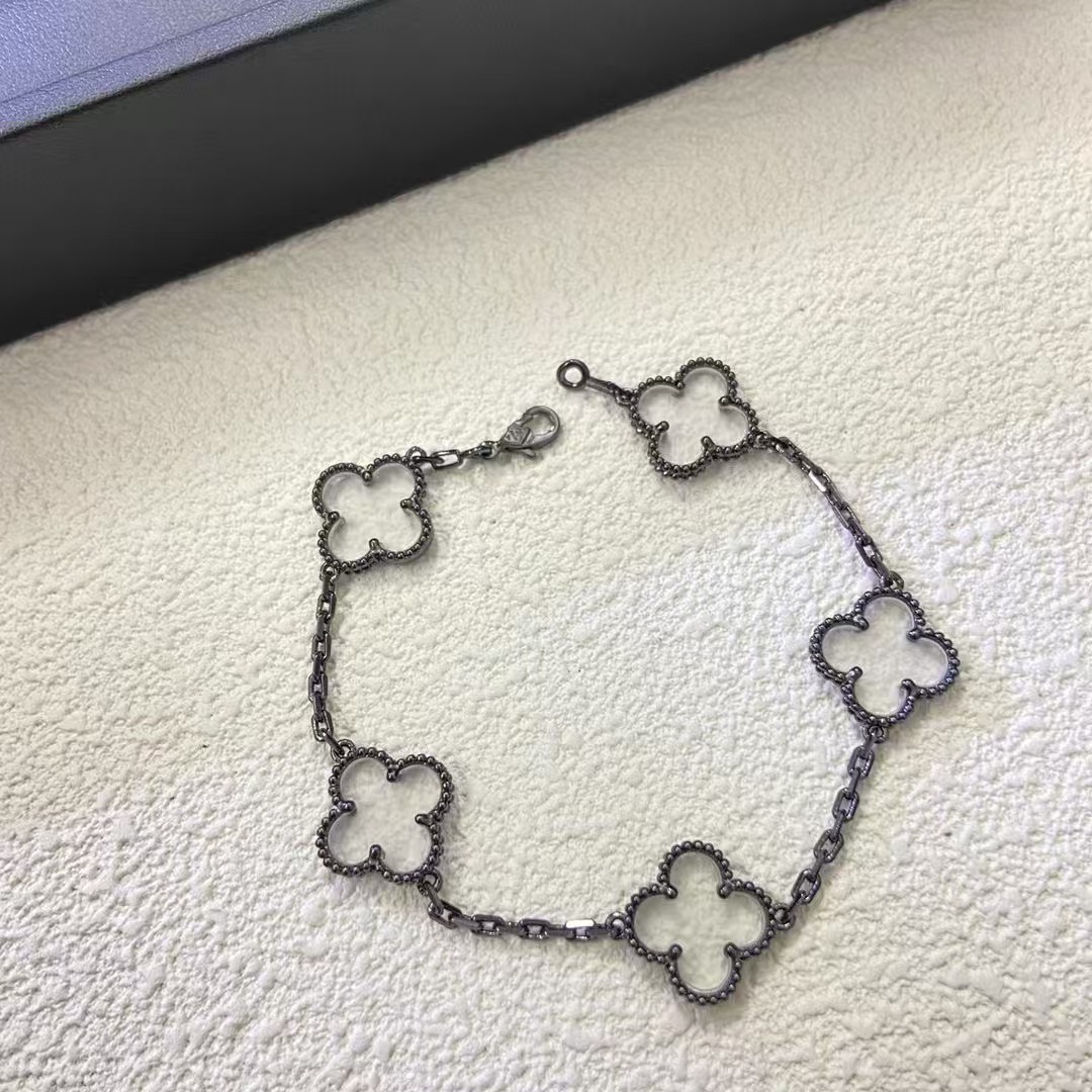 Vintage Alhambra bracelet, 5 motifs