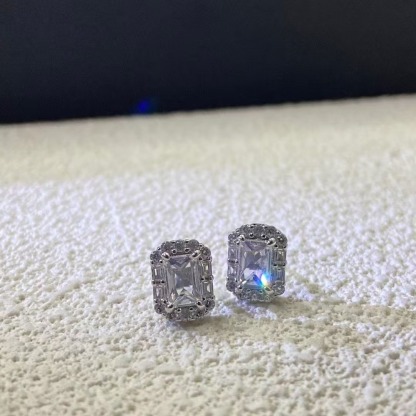 Vendôme Liseré Stud Earrings