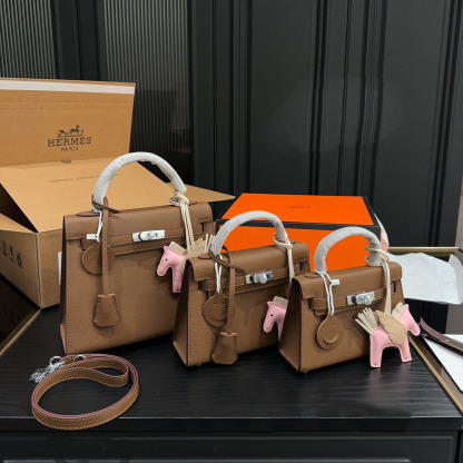 Kelly 19/22/25 Bag