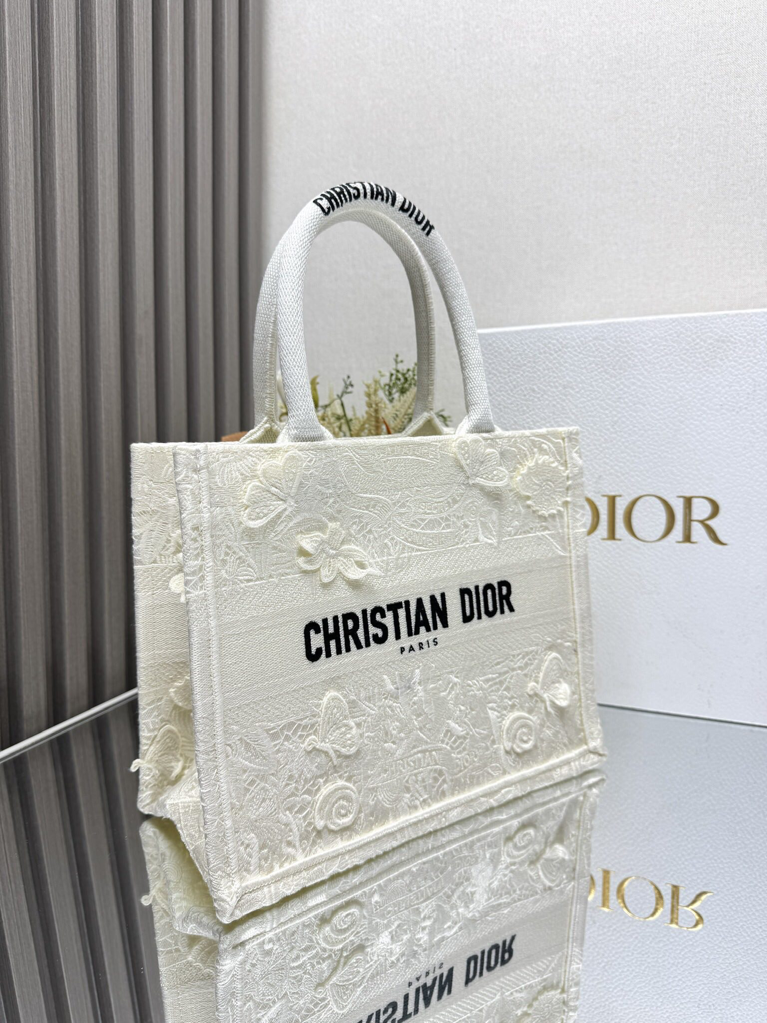 SMALL BOOK TOTE